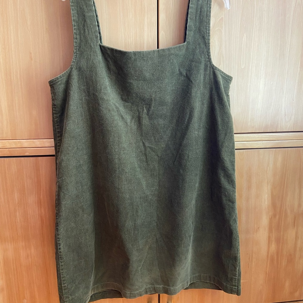 Boohoo corduroy dress - Picture 3 of 3